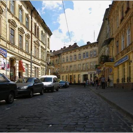 Міні-Апартаменти В Центрі Для 2-Х Гостей Lviv Exterior photo